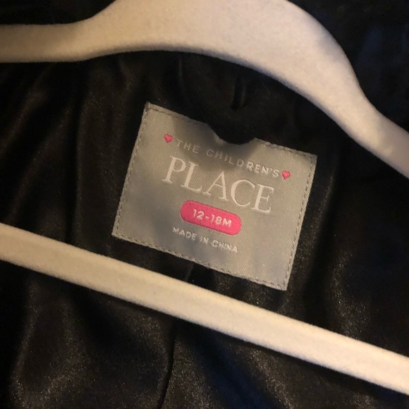 Formal winter coat for your a little girl - Picture 3 of 6